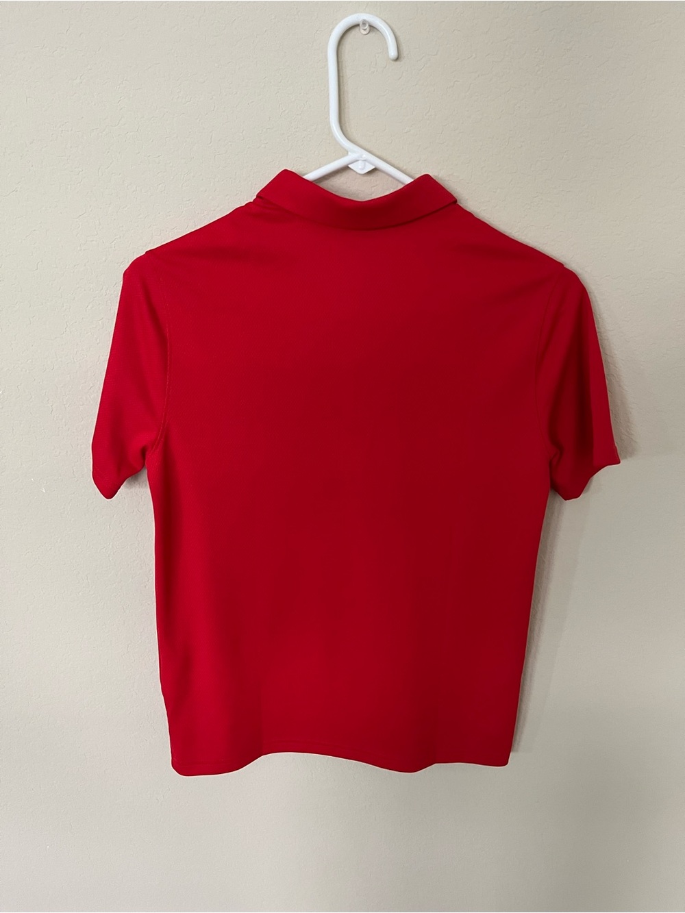 Under Armour Boys Red Tech Polo Shirt Youth Large YLG School Uniform Activewear - Picture 3 of 3